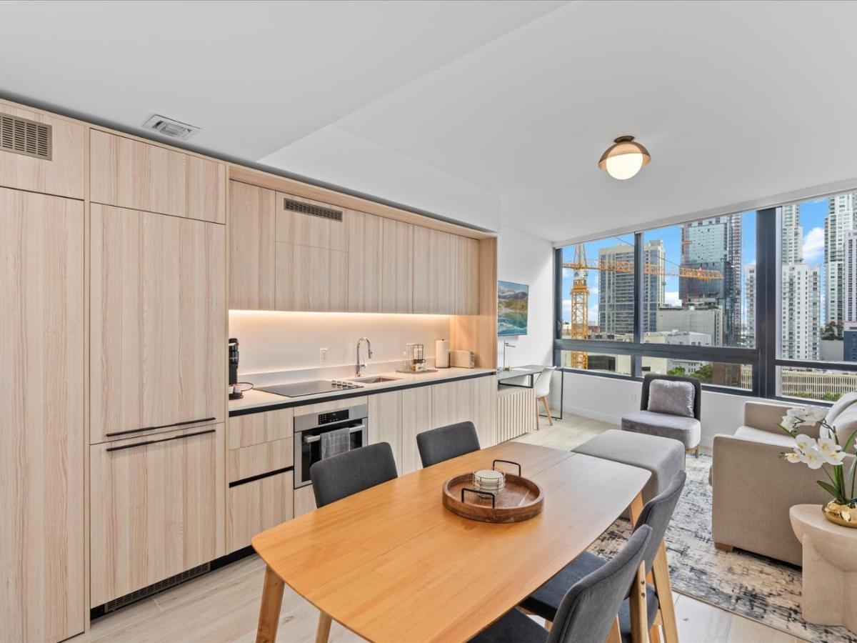 Downtown Miami w Pool Coworking & Rooftop - 4