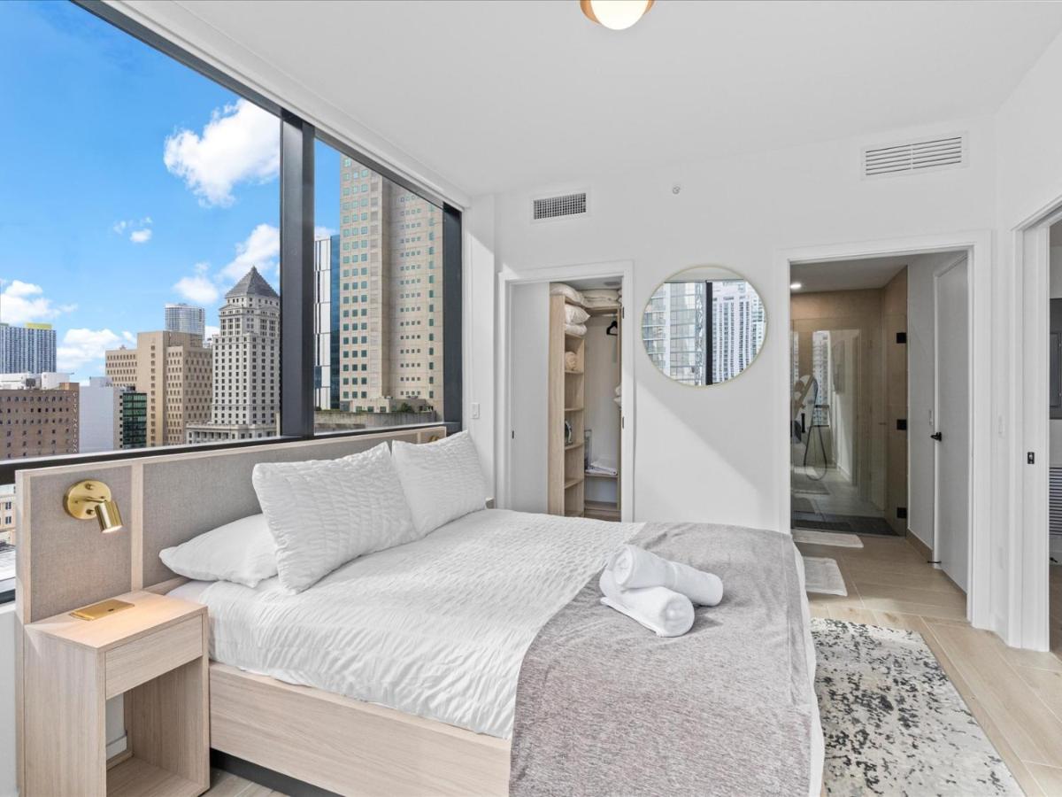 Downtown Miami w Pool Coworking & Rooftop - 2