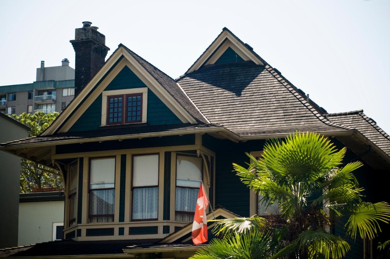 O Canada House Bed & Breakfast photo