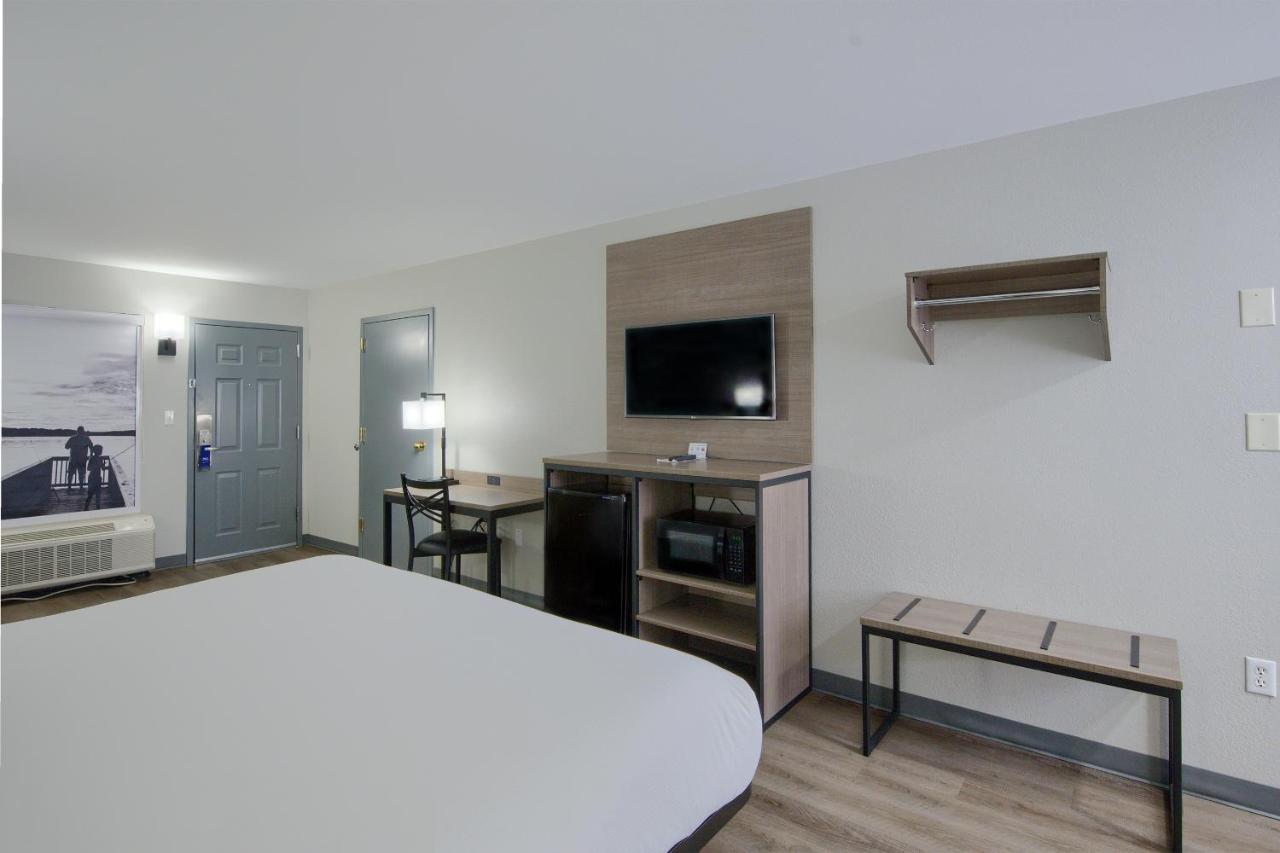 Hot Springs Village Inn — photo 4