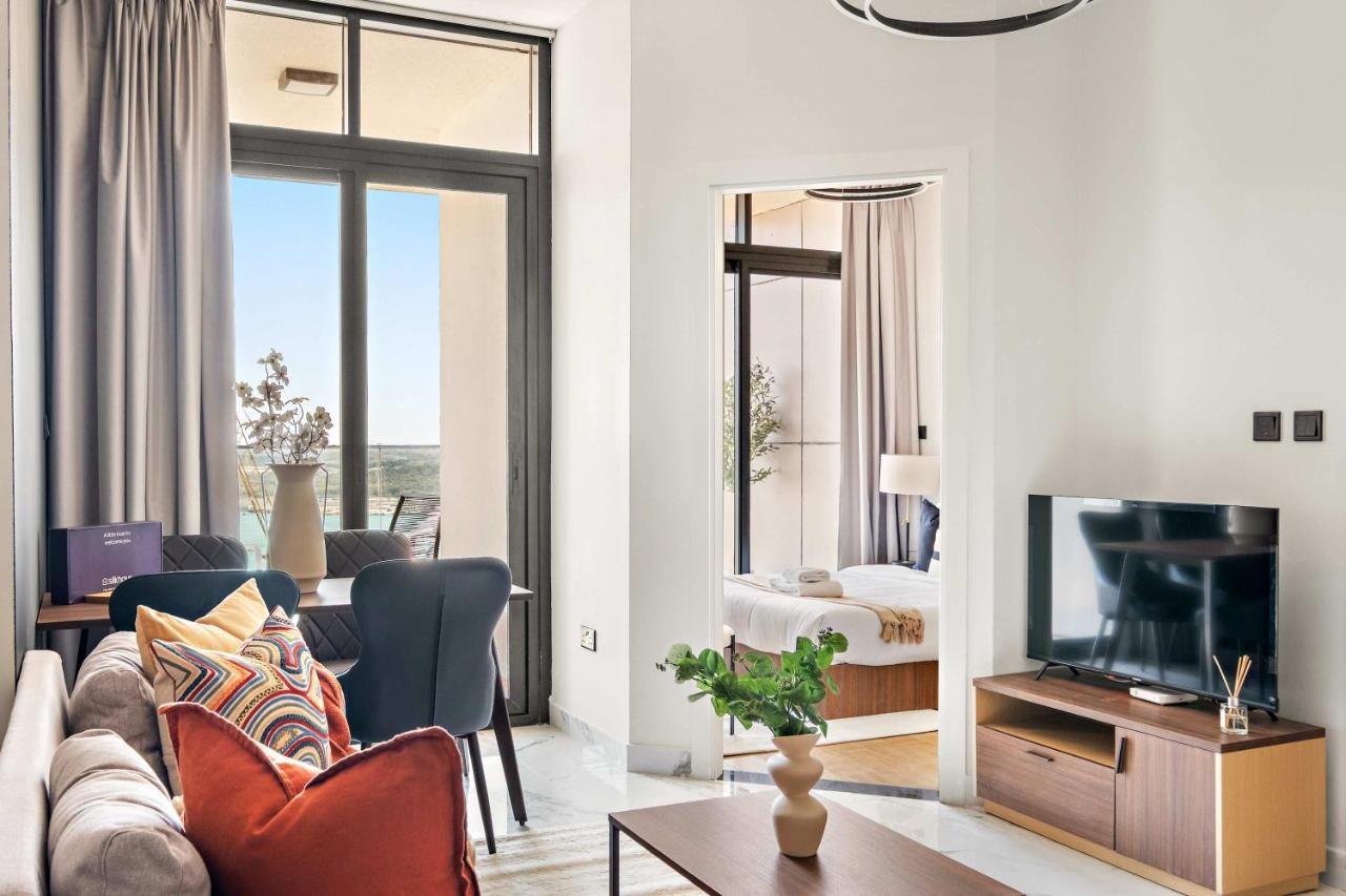 Silkhaus Vacation Homes 1BDR Comfort Stay in Al Maryah Vista