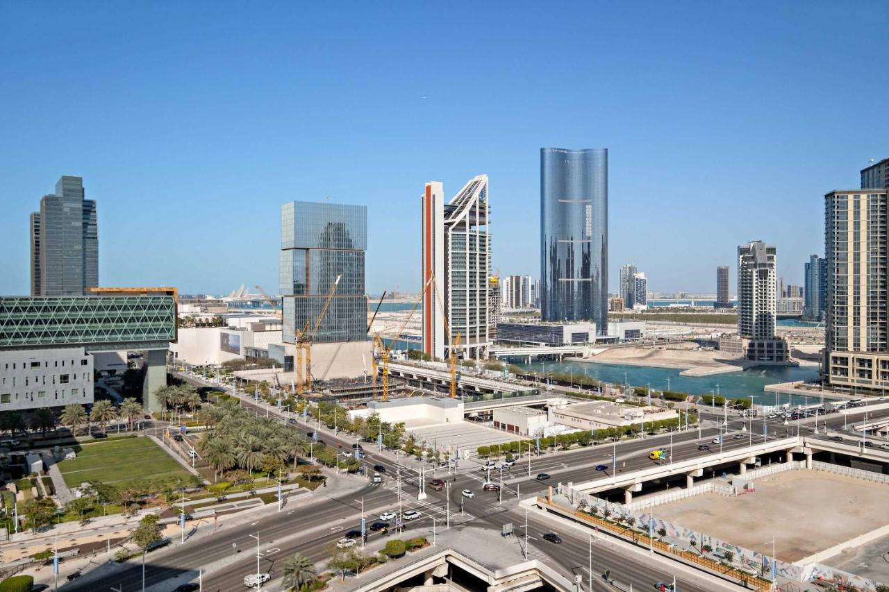 Silkhaus Vacation Homes 1BDR Prime Location in Maryah Island - 2