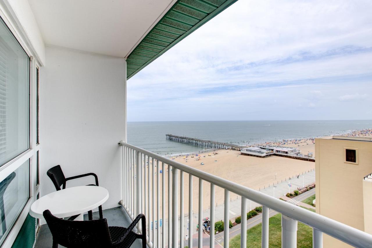 Hotel, plaża: Boardwalk Resort and Villas
