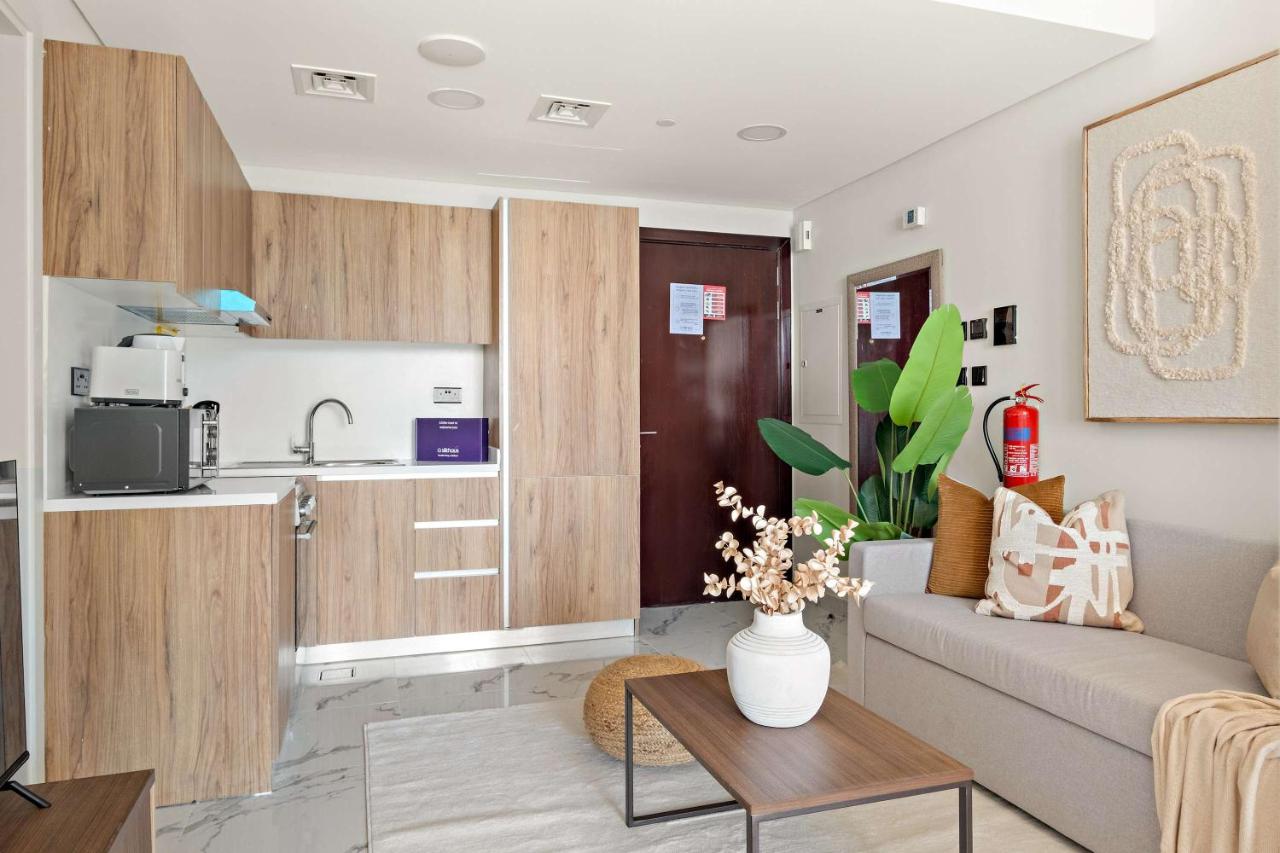 Silkhaus Vacation Homes 1BR Holiday-Business Stay in Maryah Vista - 3