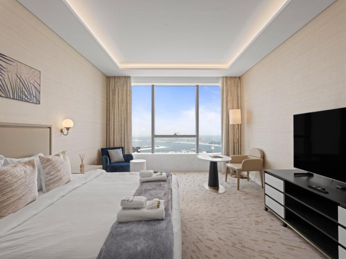 Sunset Bliss Elegant Palm Island Studio