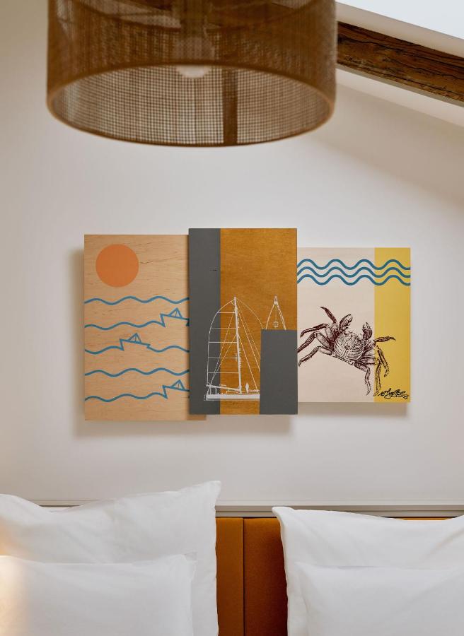 URBANAUTS STUDIOS Ginnastica - 5