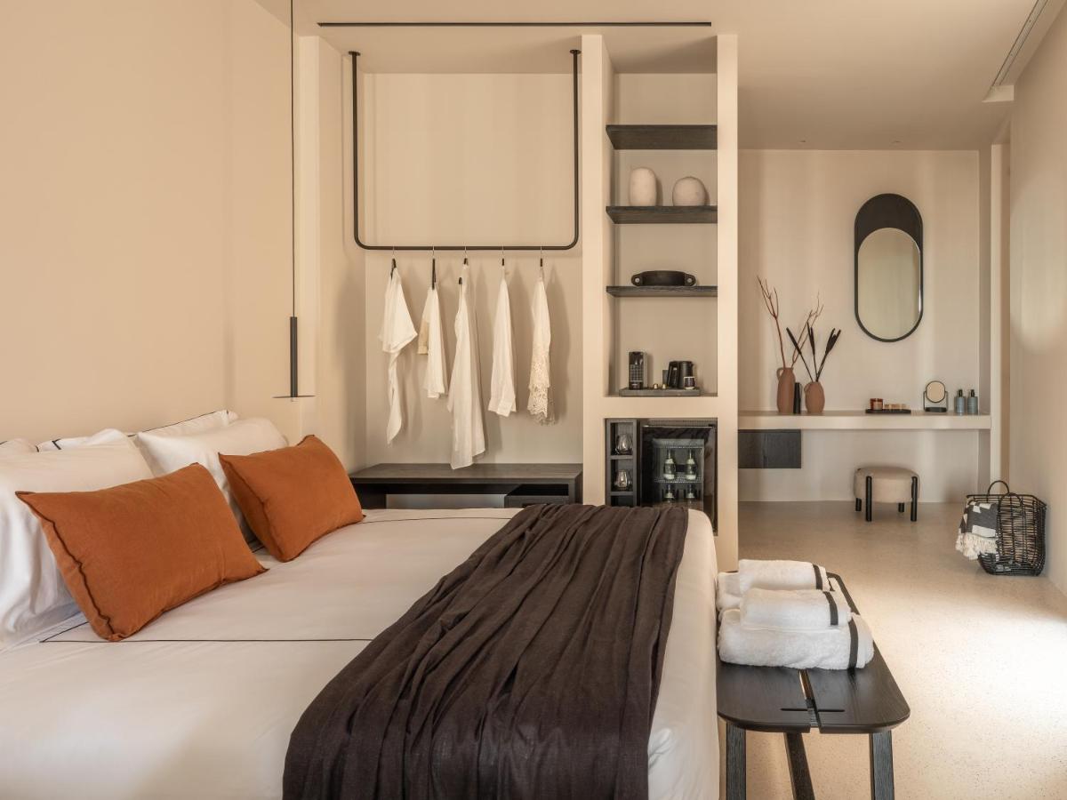 Enorme EOS Santorini - 3