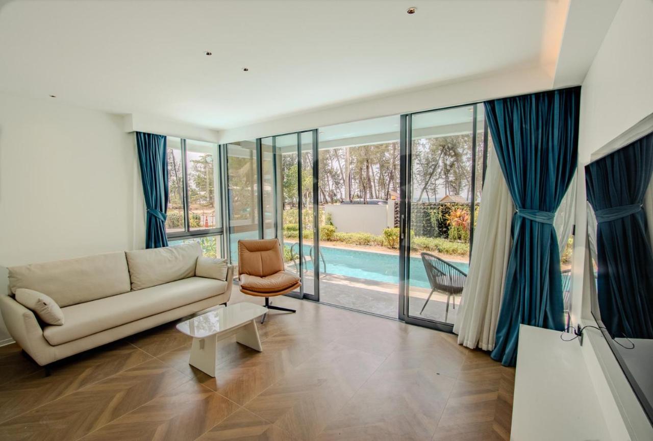 Beachfront 2BR 77 Seaview Pool Access - 5