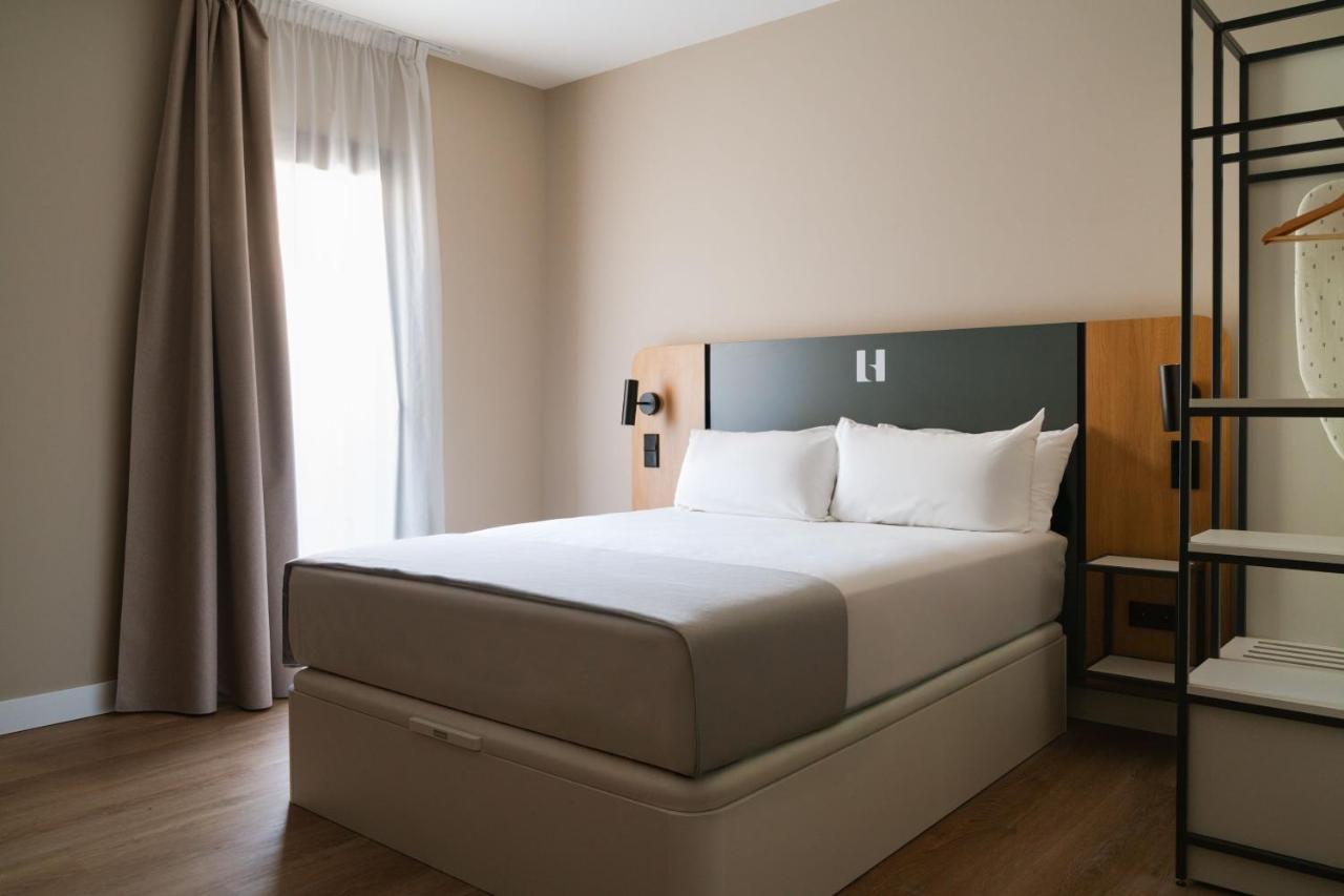 Limehome Palma Marina - 3