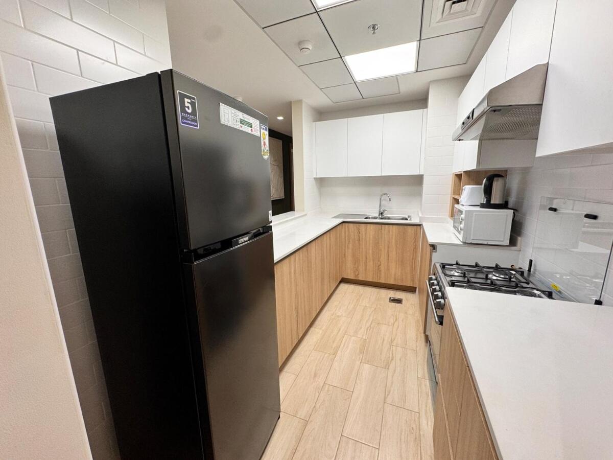 Celestial 2BR with Burj Khalifa View - 4