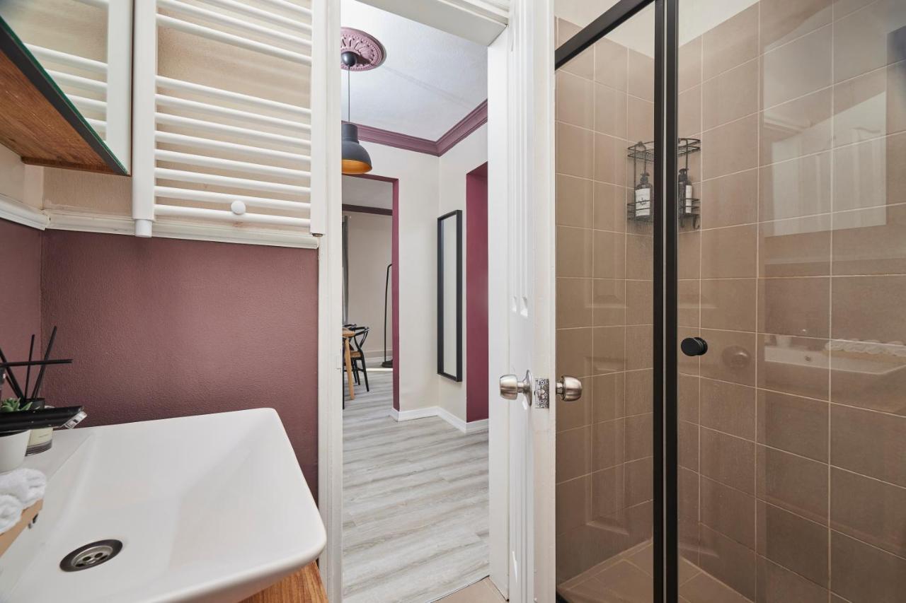 Modern 2BR in Nisantasi Area Balconies & AC - 3