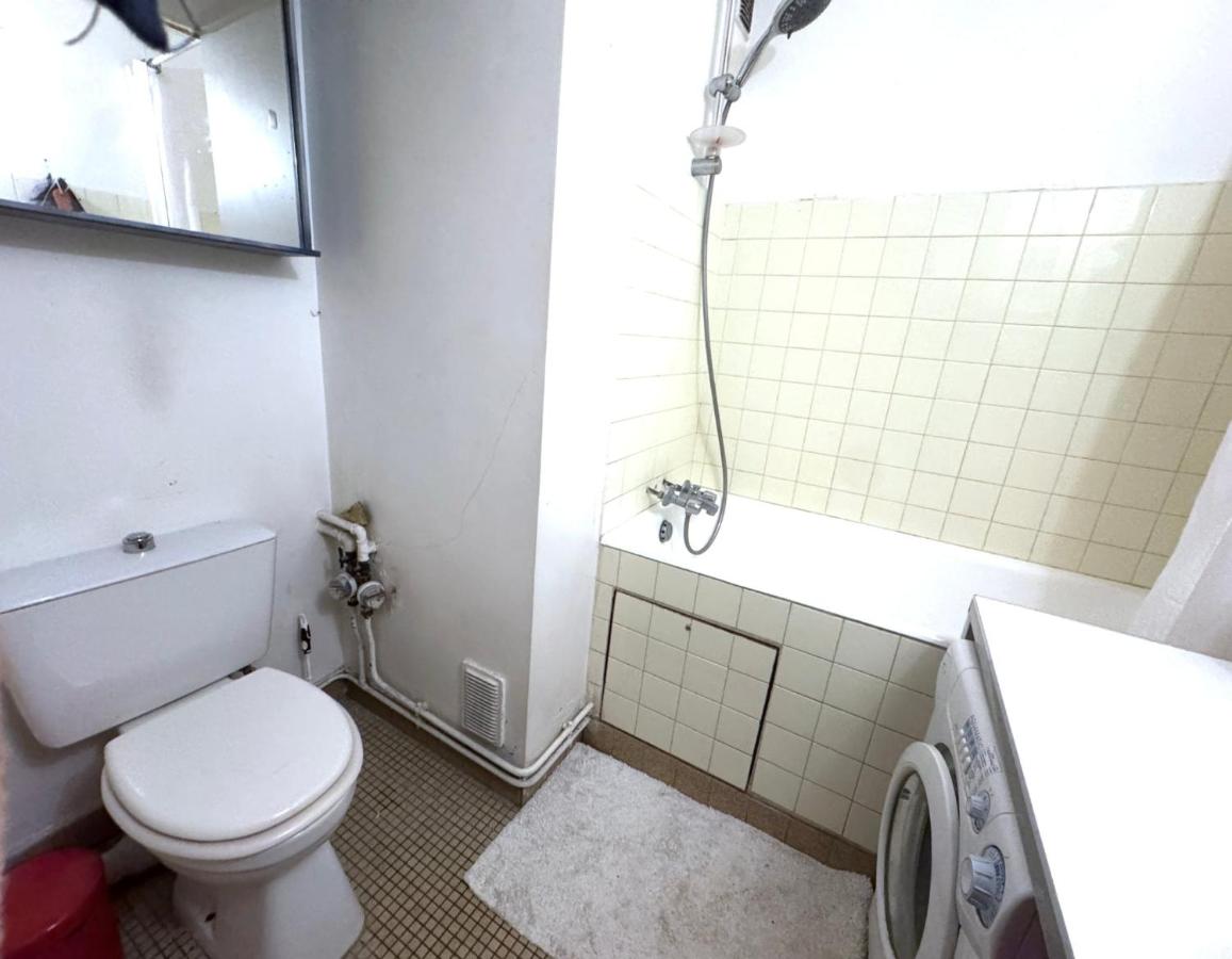 Grand studio vue sur la Tour Eiffel - 3