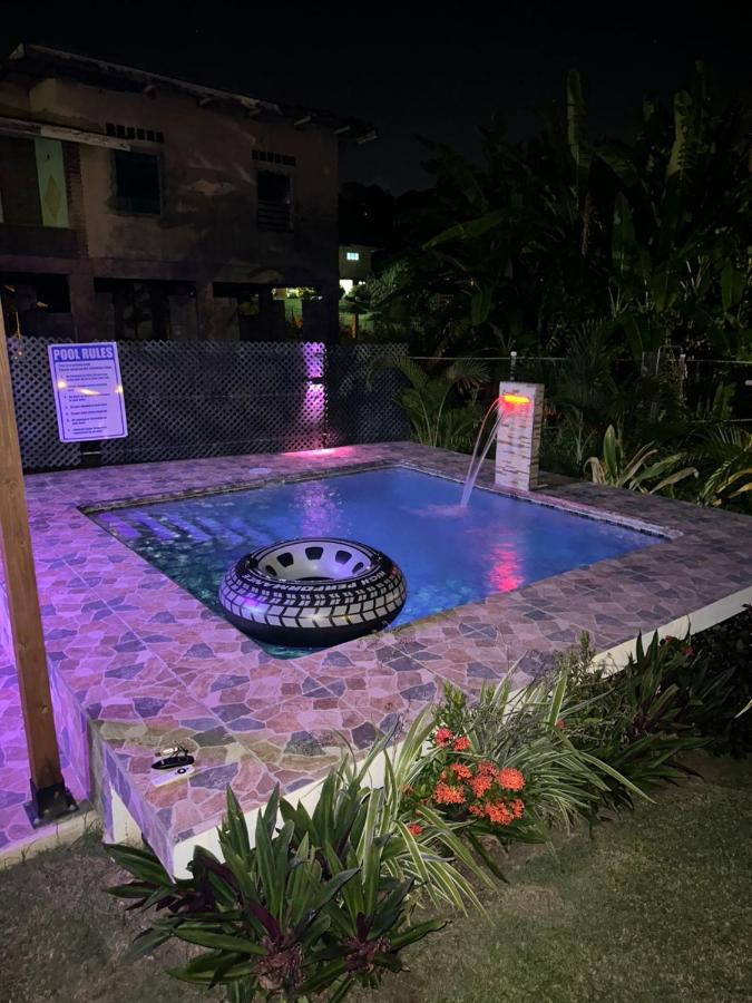 Cozy one bedroom apartment pool side - 2