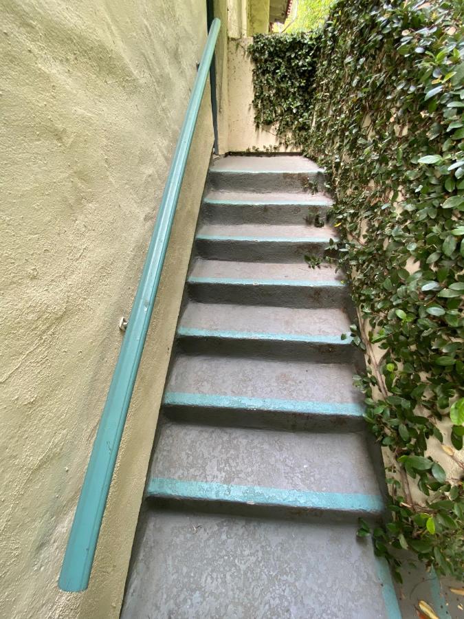 Cozy Studio by Rodeo Drive - 5