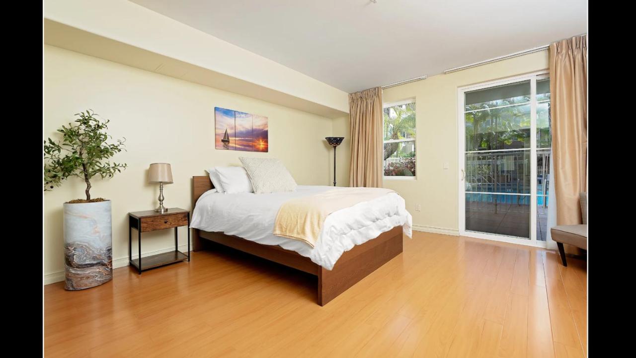 Admiralty 2BD Luxe Retreat with FREE PARKING - 2