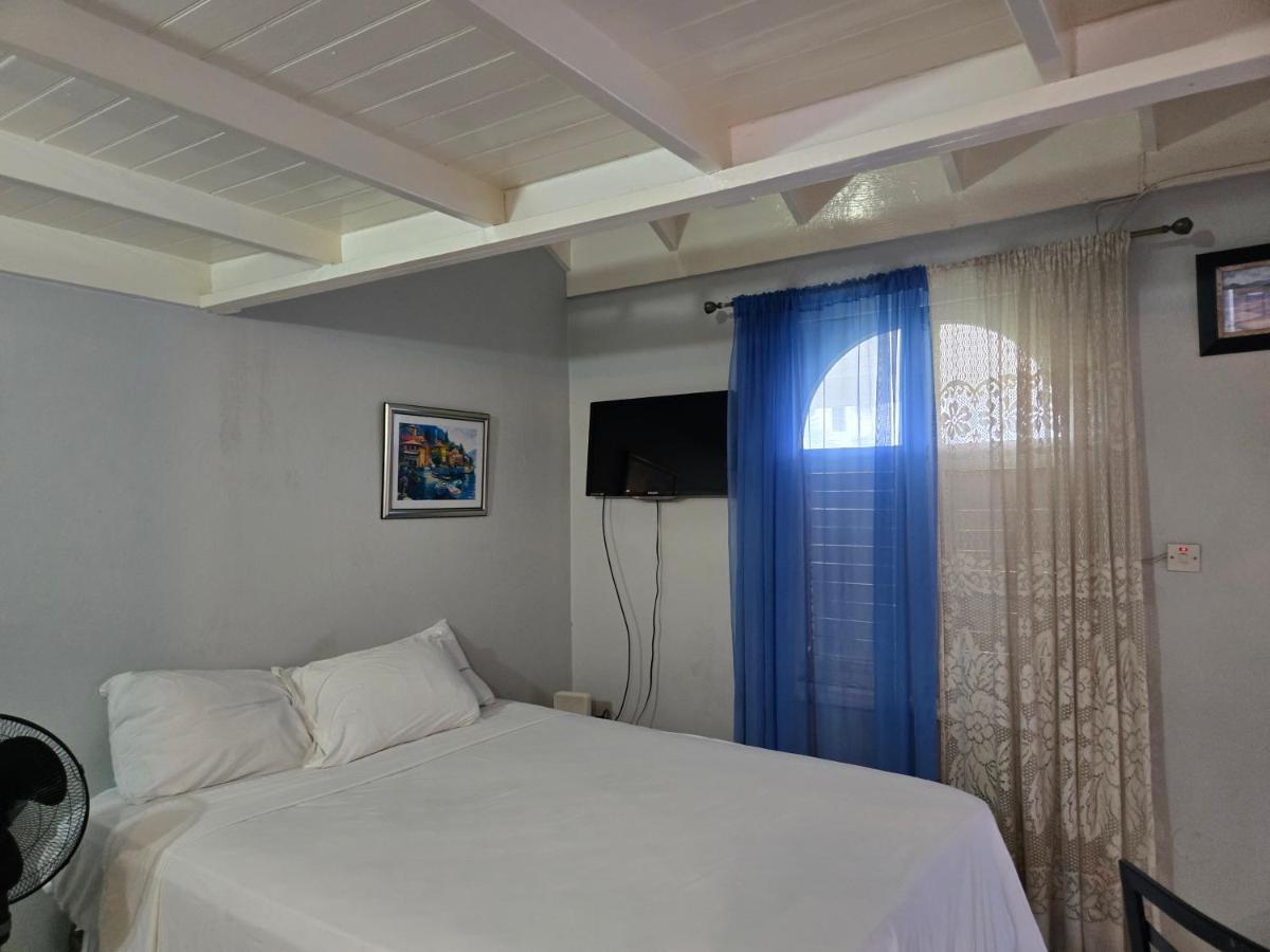 Dunn's Apartments at Sandcastles - 2