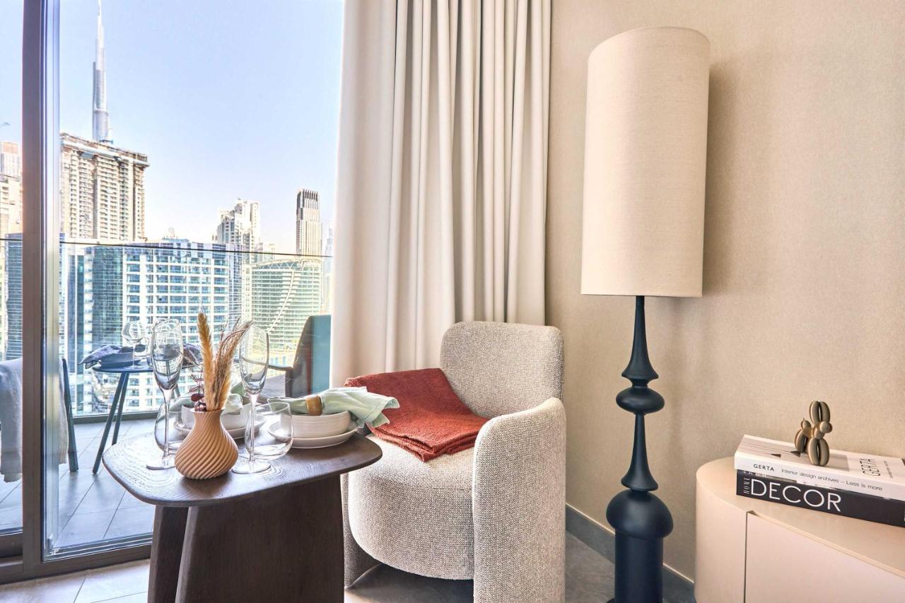 Frank Porter - Peninsula One - 5