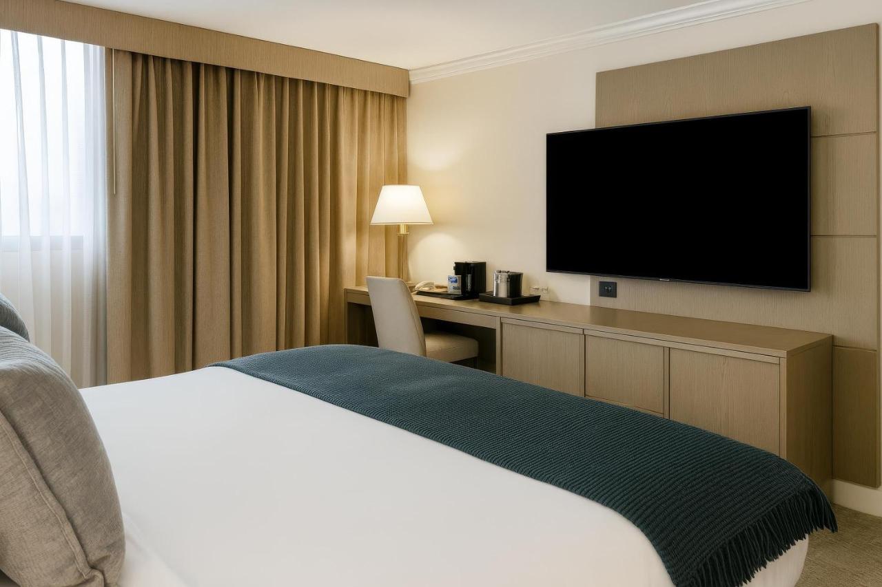Ontario Airport Hotel & Conference Center — photo 6