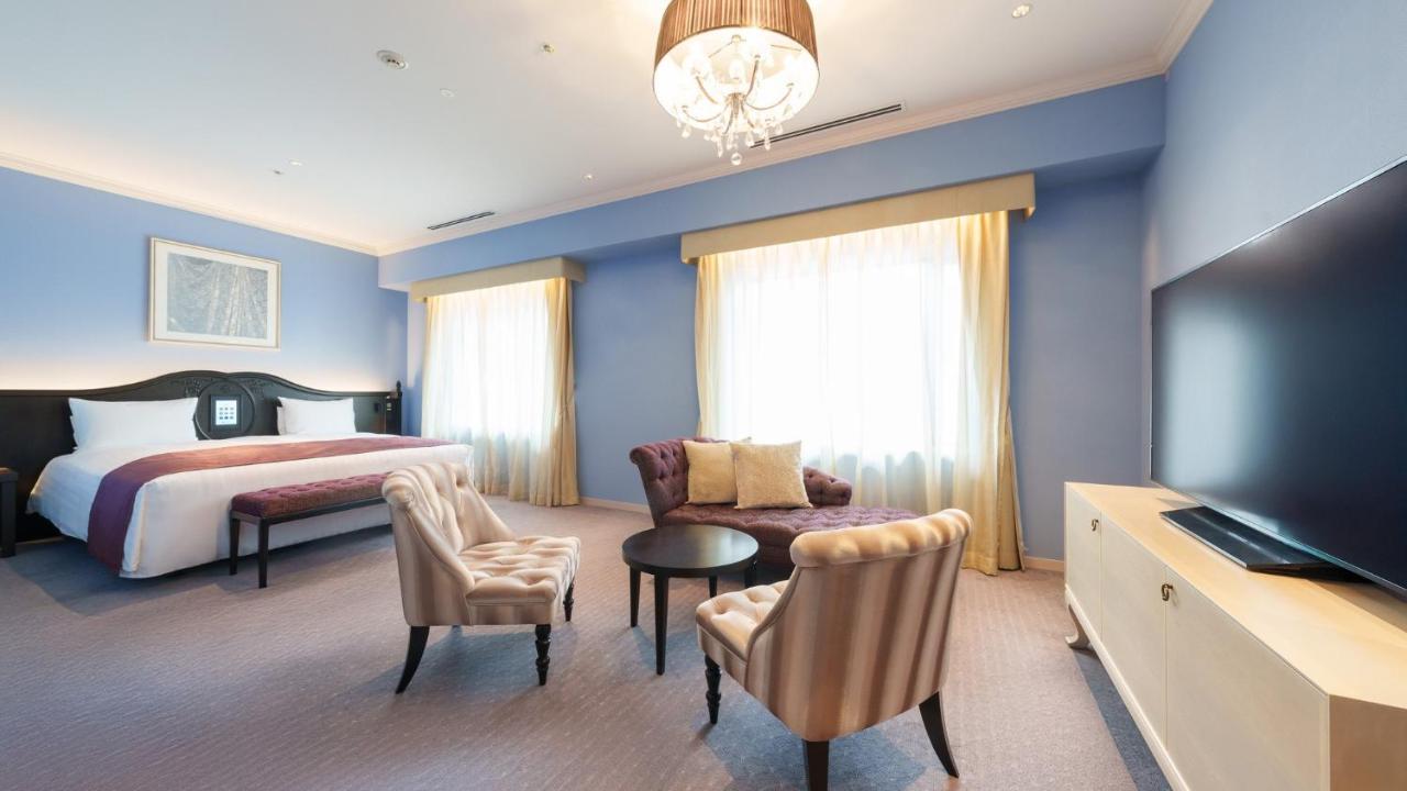 LIBER HOTEL Osaka — quarto