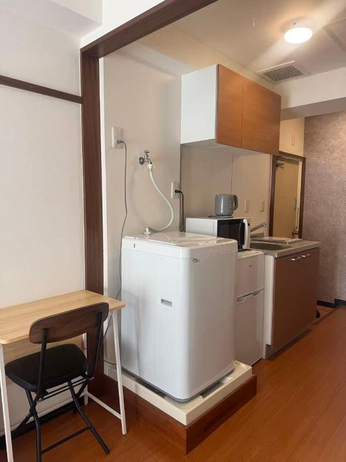 Clear Sky Guesthouse 305 Direct to Narita Airport, 8-minute walk from Kinshicho Station, within walking distance of Asakusa and Clear Sky Tower, 50 minutes to Disneyland, 1 minute to the mall - 3