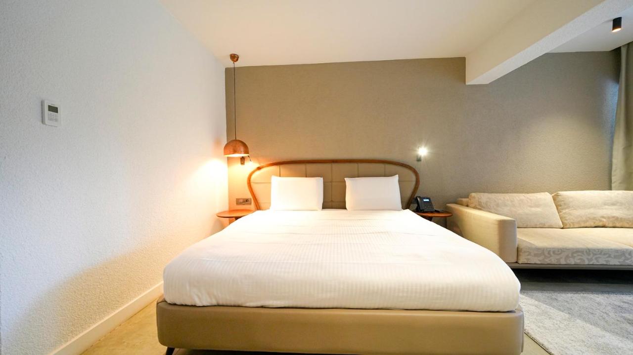 Double Room with Terrace