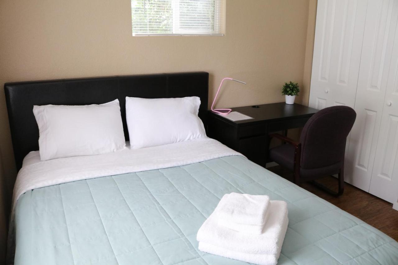 Quiet, Clean and Comfortable Room ( Guesthouse) — photo 6