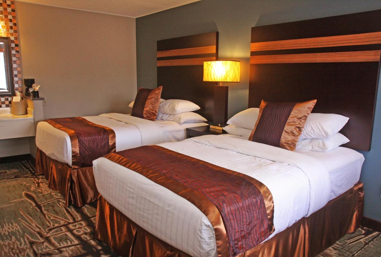 Gateway Inn and Suites — photo 13