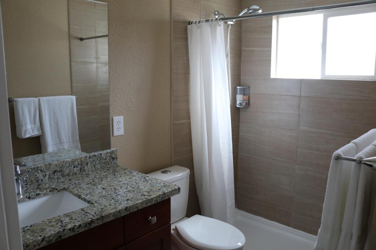 Quiet, Clean and Comfortable Room ( Guesthouse) — photo 7