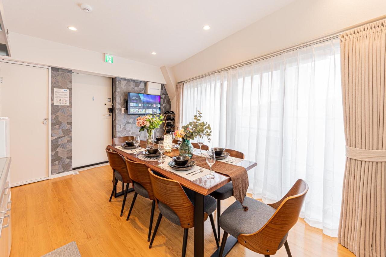 80m to Aoto Station Elevator Access 35 Min Direct to Haneda Airport Direct Train to Narita Airport Easy Access to Ginza Asakusa Disney Skytree Convenience Store and Pharmacy Downstairs