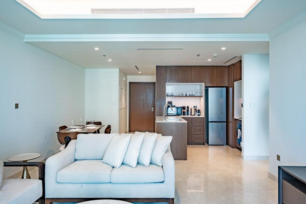 Exquisite Beachfront 1BR l Palace Beach Residence - 5