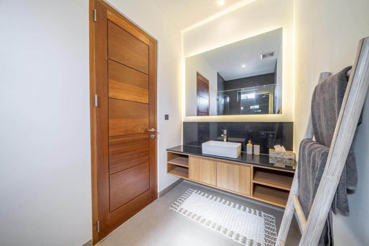 One Palm Villa Uluwatu - 3