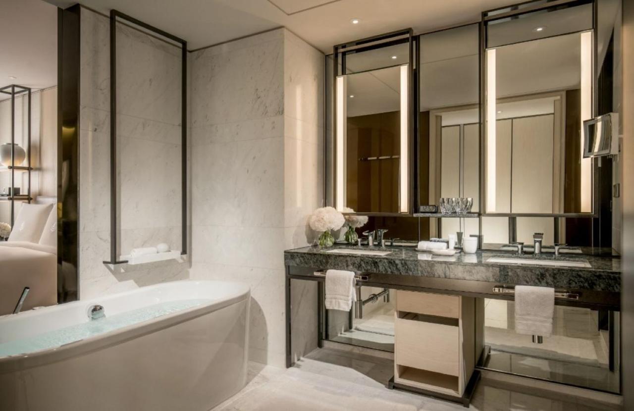 Four Seasons Hotel Seoul - 2