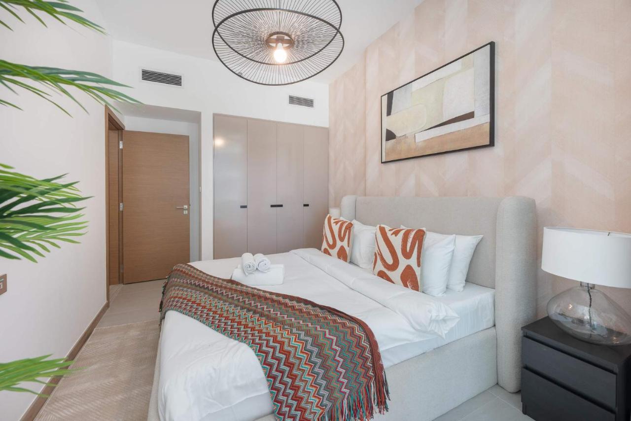 Free housekeeping visits during your stay - StayShort - Splendid 1-Bedroom in Business Bay for 4 - 5