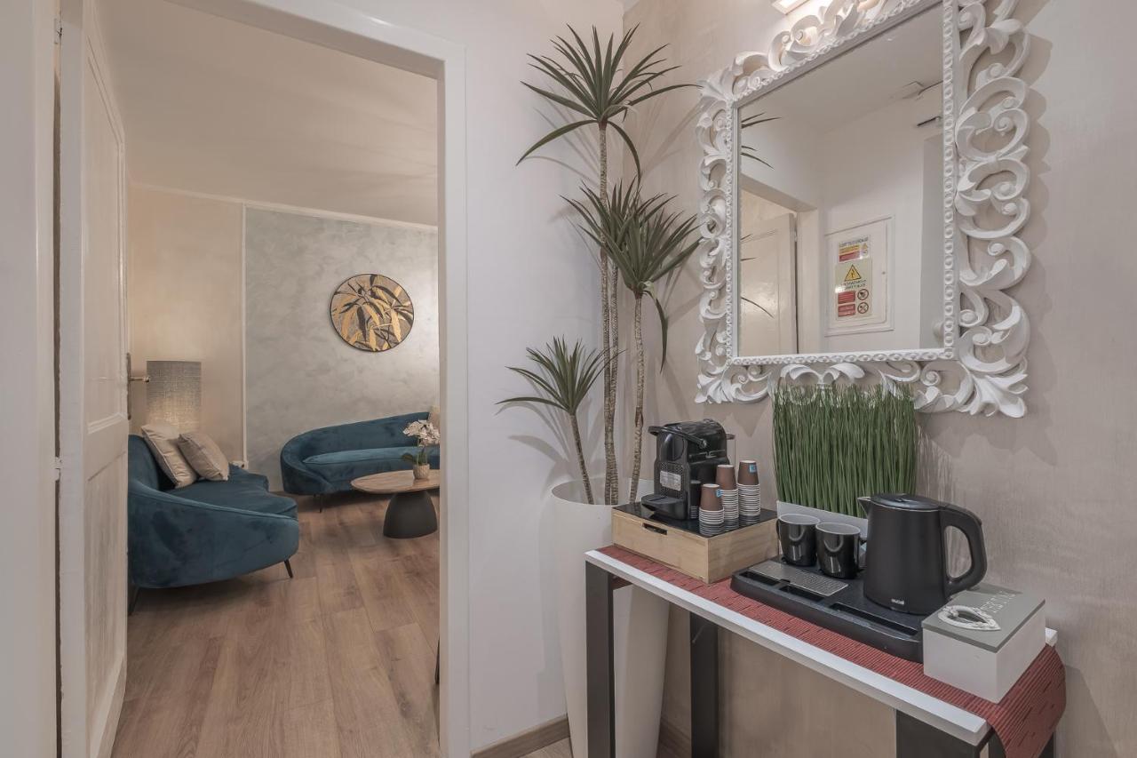 Piazza del Popolo - The Heart of Rome - 5