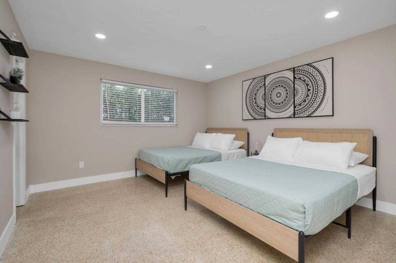 LUXE Villa, Heated Pool, Fire Pit, GAMES - 4