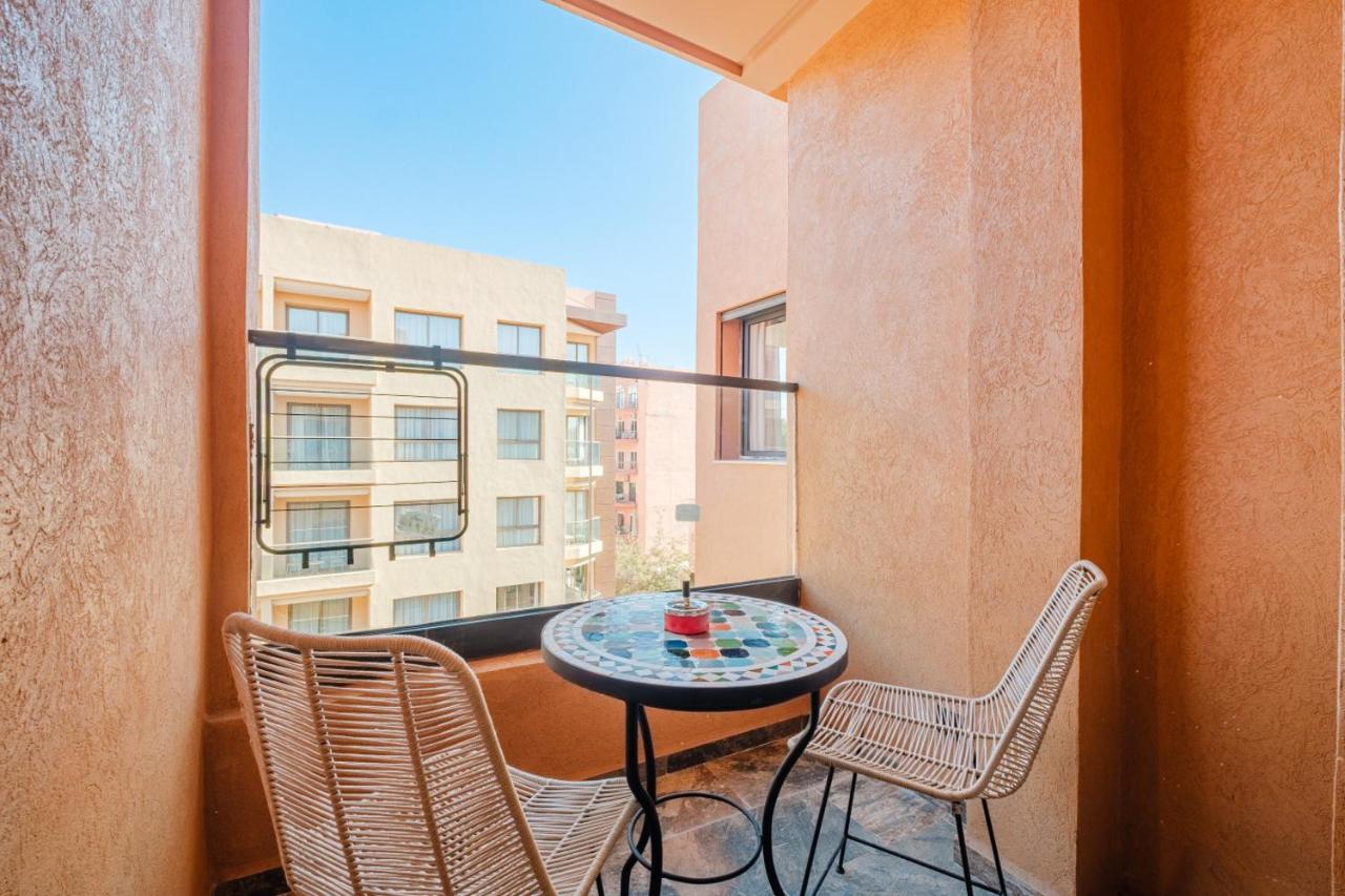 Stylish Downtown Apartment Optical Fiber Included - 4