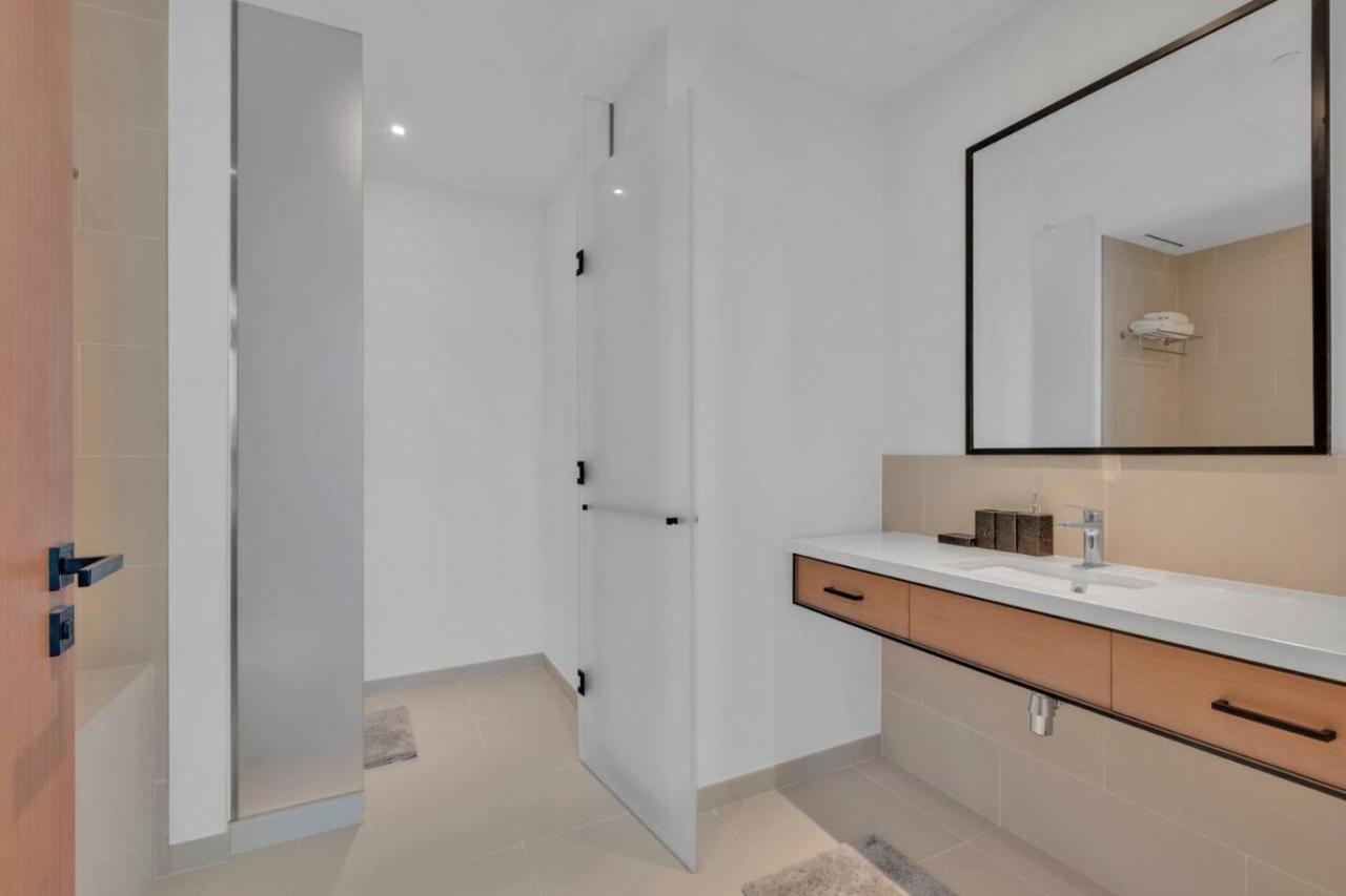 Full Marina view luxury apartment in Dubai - 3