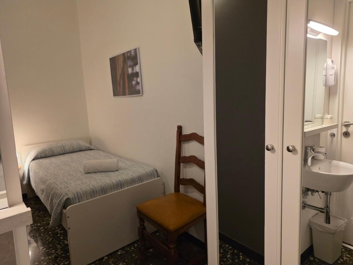 Affittacamere A Filippo's Room by the Sea - Gaslini - 3
