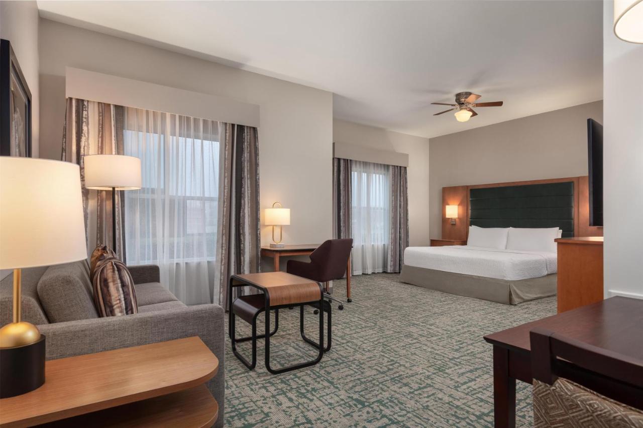 Homewood Suites TechRidge Parmer @ I-35 - 2