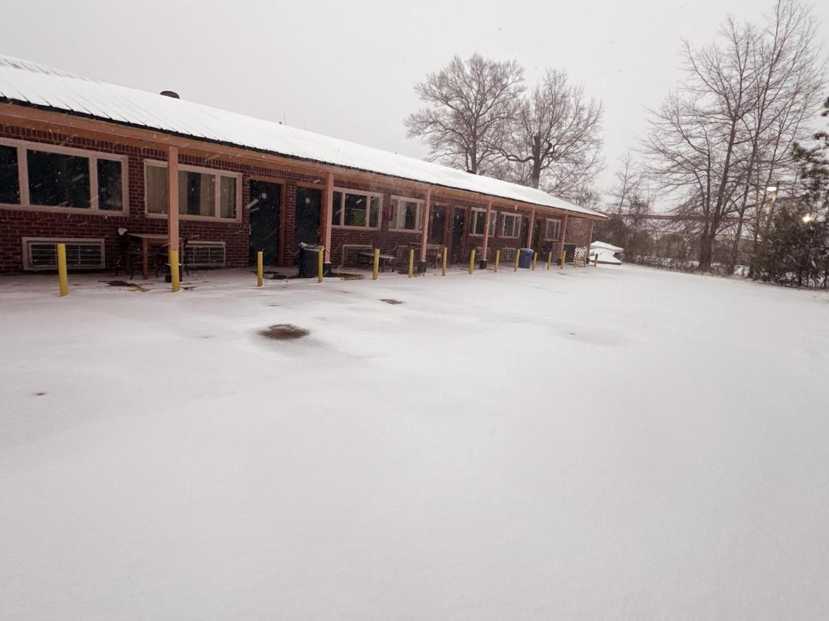 Riverside Inn Motel — photo 12