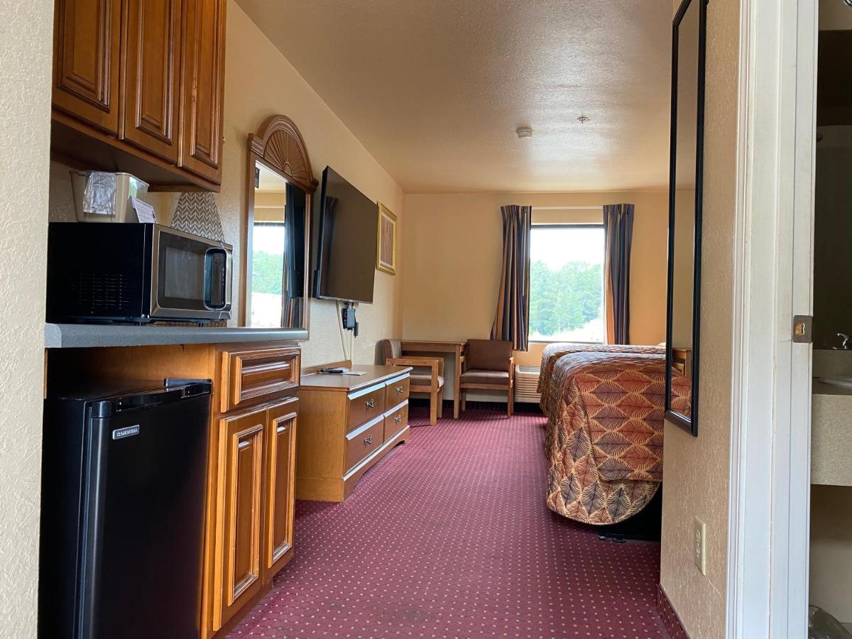 Sunshine Inn — photo 4