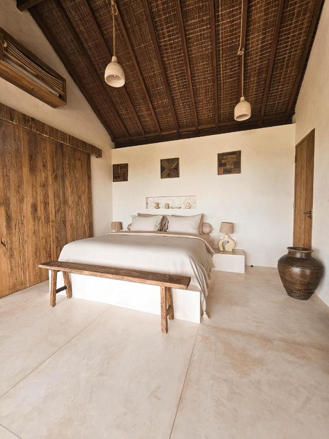 Ayora Villas - Brand New - Ocean view - Fully private, Architect-Designed Cliffside Villas - Uluwatu - 2