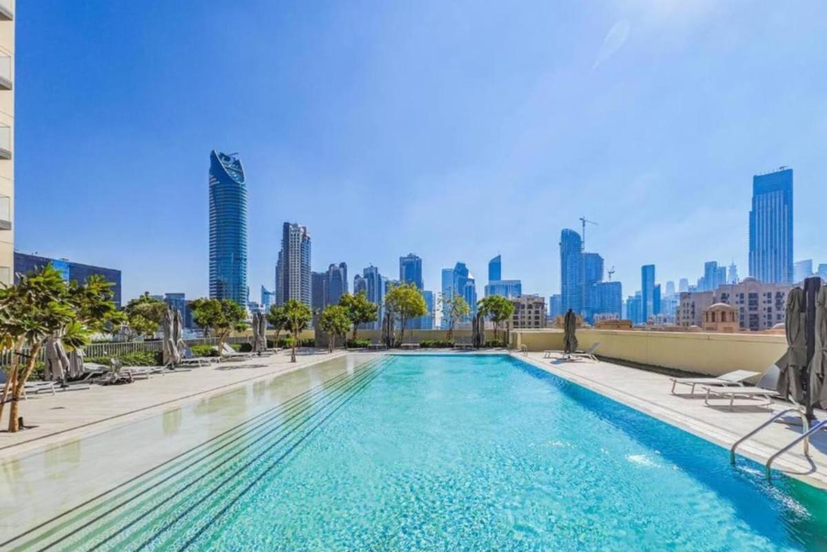 Downtown Suite Trendy 1BR -Dubai Mall Access - 4
