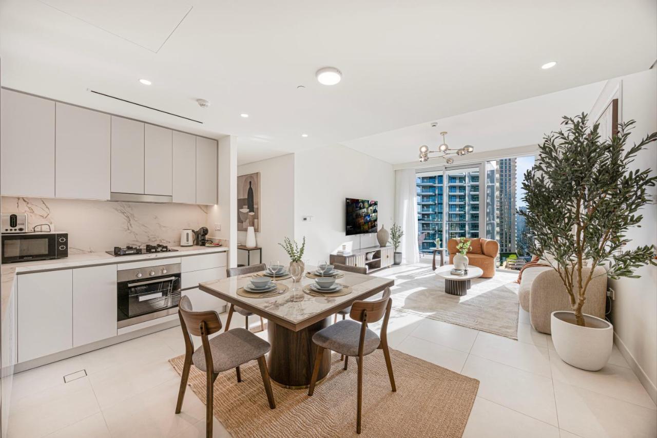 Seaside Stay at Beach Mansion with Private Beach - 5