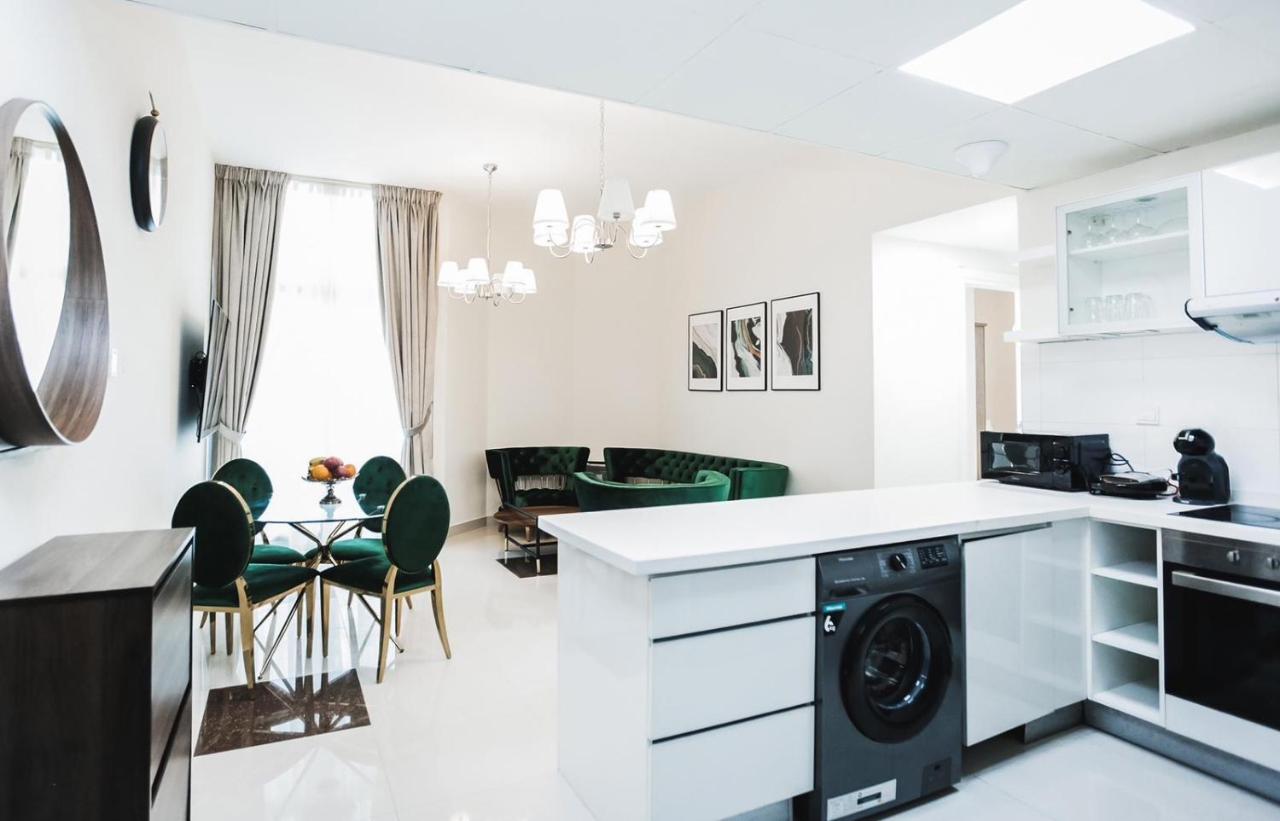 Cozy 2 Bedroom Apartment with Balcony Near JBR Beach - 4