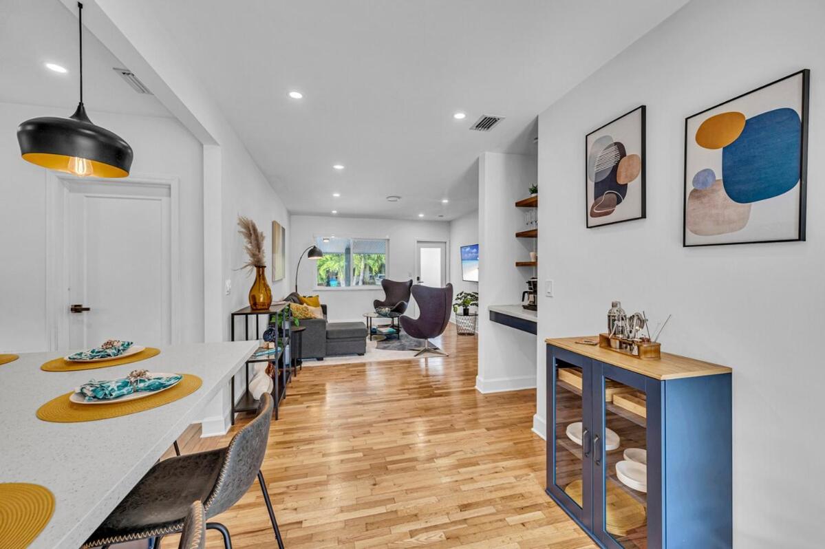 The Design District Pool House - 5