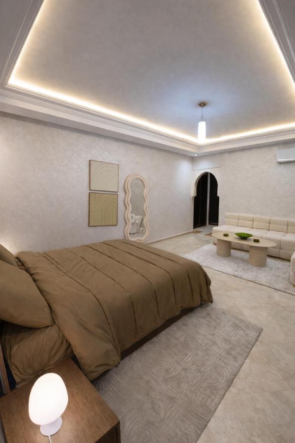 Spacious studio with pool Guéliz