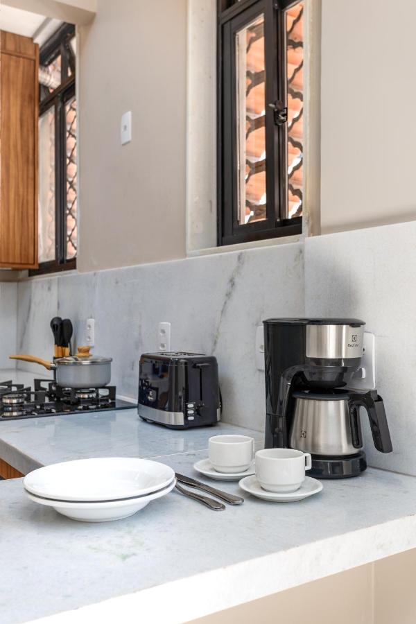 Unhotel Good vibes Apartment Ipanema Beach Bars Restaurants - 4