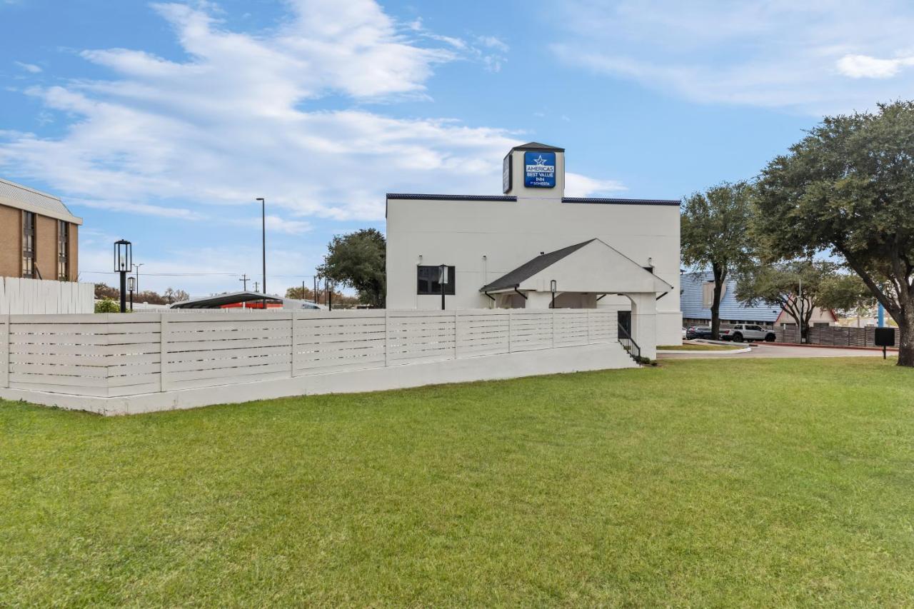 Americas Best Value Inn — photo 10