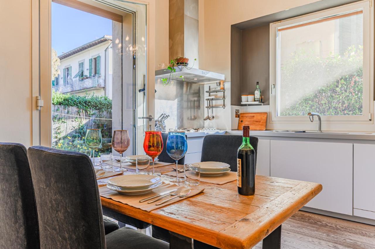 Cozy retreat with private Garden & hot tub - 4